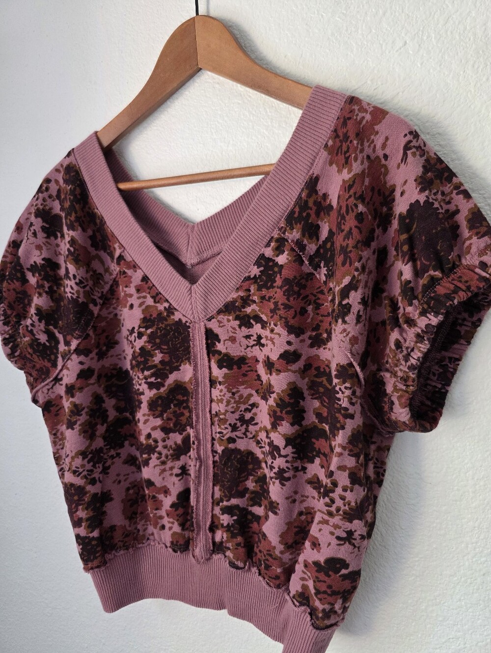 Pilcro by Anthropologie short sleeve sweatshirt top, Size small *FLAW-see Pics - Picture 3 of 12